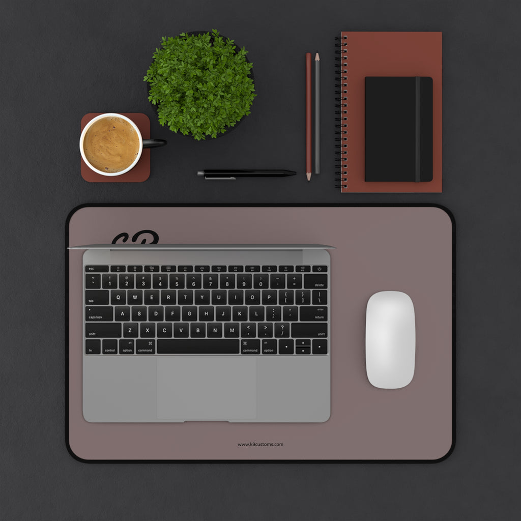 German Shorthaired Pointer Desk Mat — "Born to Point" Est. 1870s Mousepad
