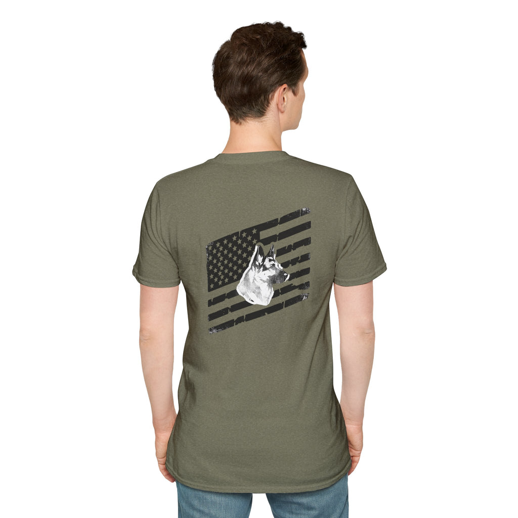 United States EST 1776 T-Shirt | Patriotic Vintage Script Tee