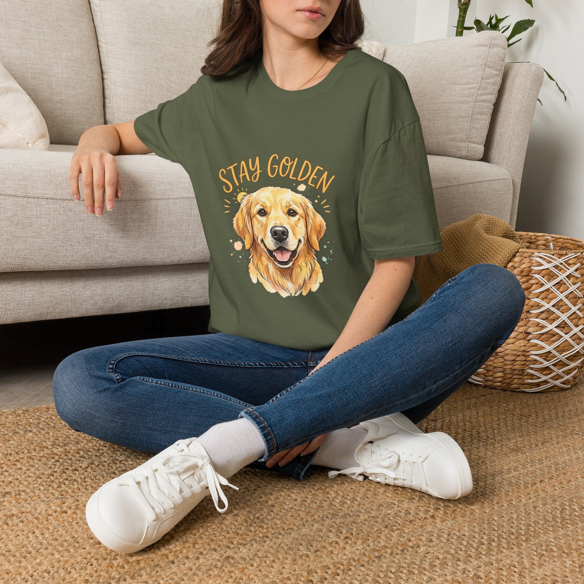 "Stay Golden" Golden Retriever Graphic Tee
